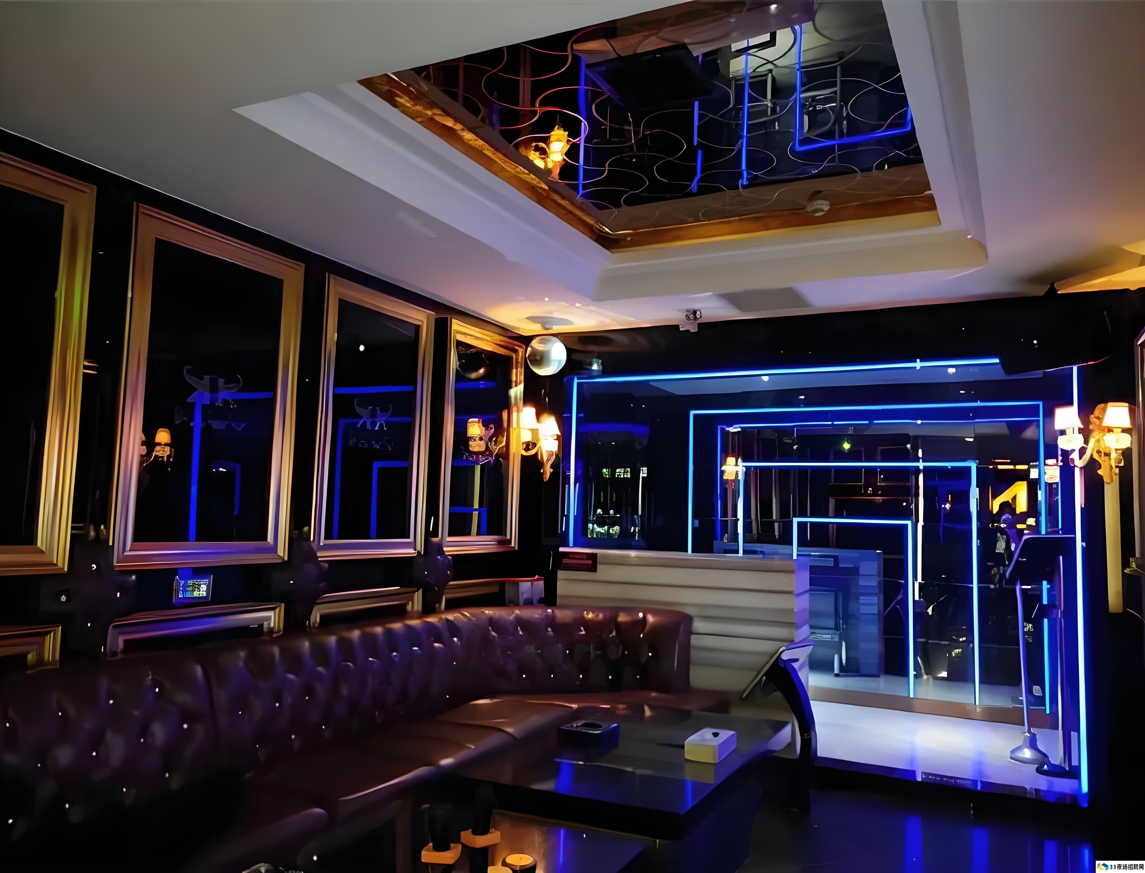 探寻杭州河坊街古韵小酒馆：年轻人的新宠